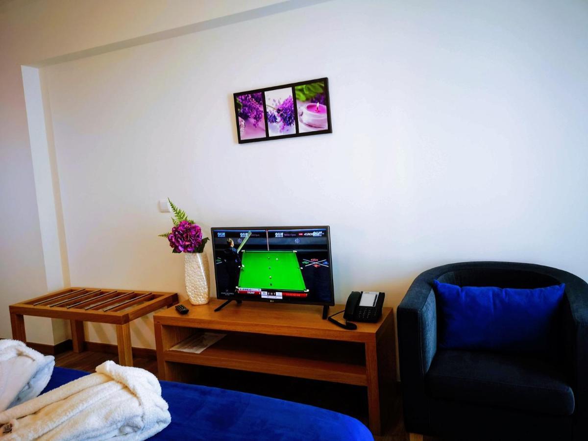 פונשל Casa Dos Avos Apartments מראה חיצוני תמונה