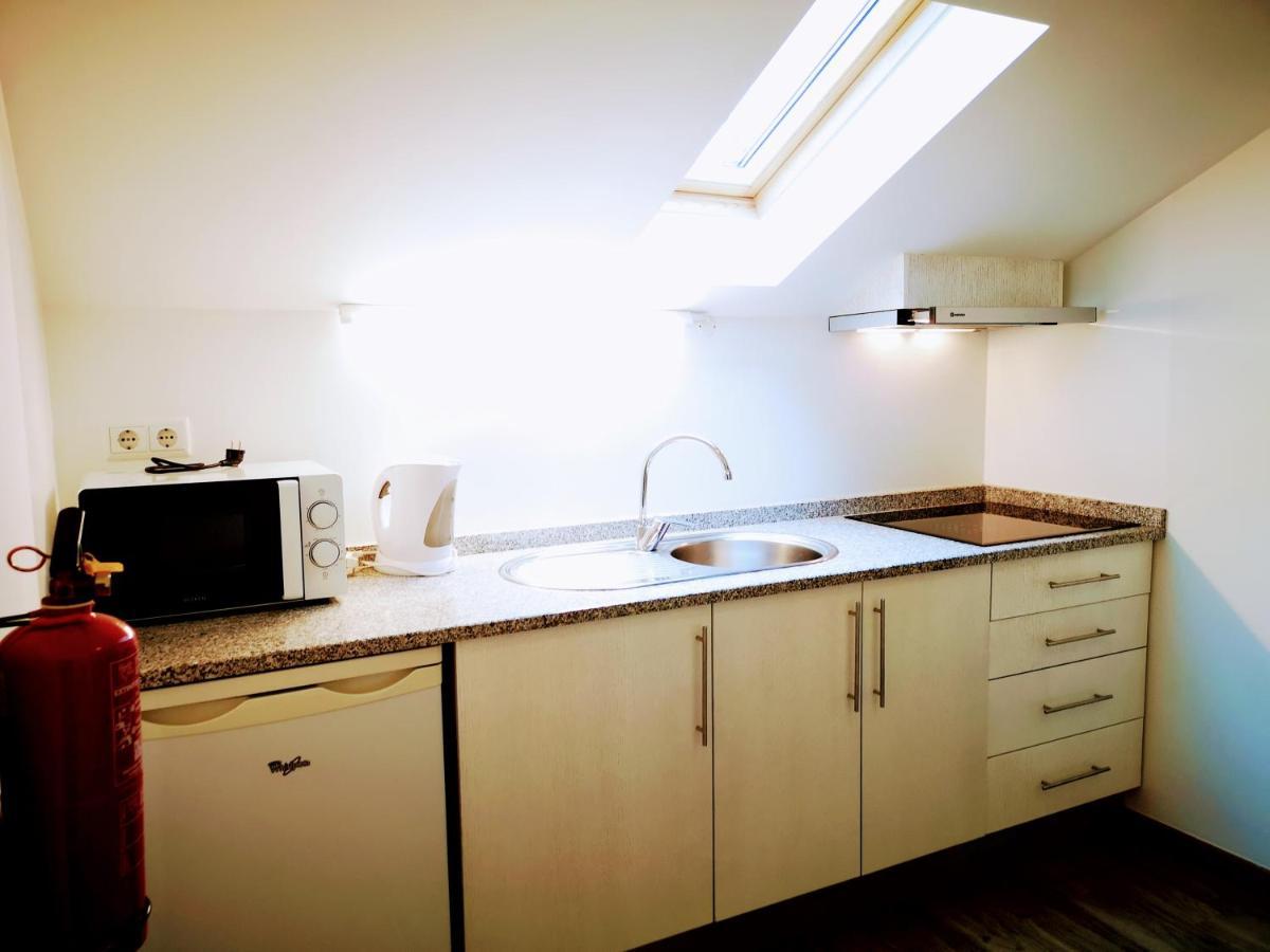 פונשל Casa Dos Avos Apartments מראה חיצוני תמונה