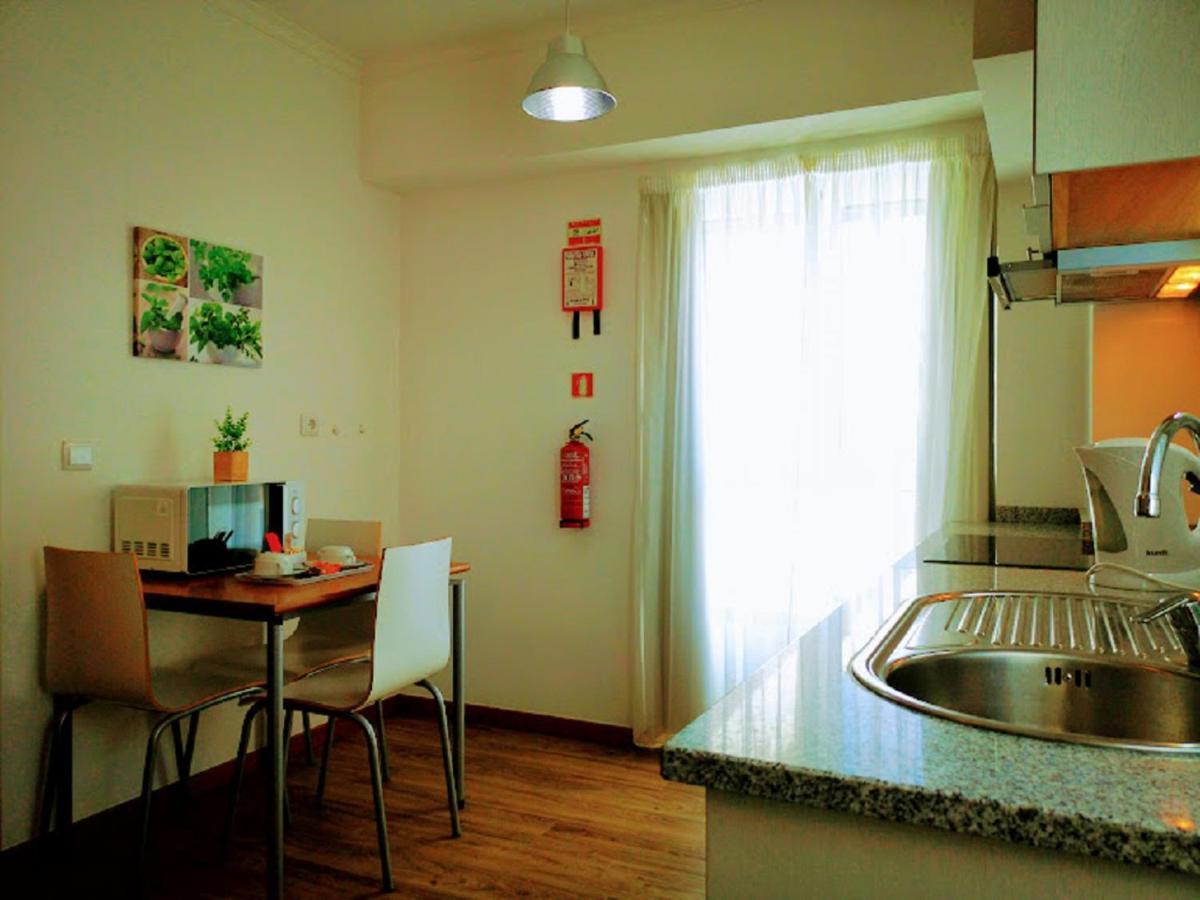 פונשל Casa Dos Avos Apartments מראה חיצוני תמונה